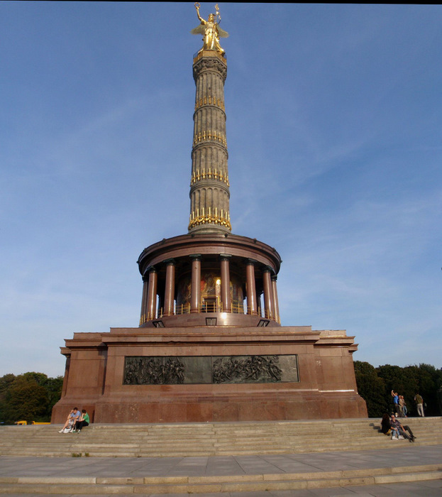 The Siegessäule is Huge.